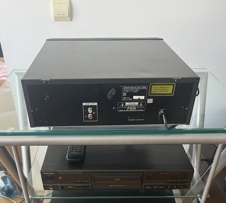 Sony CDP-C322M  CD Player 5 Disc