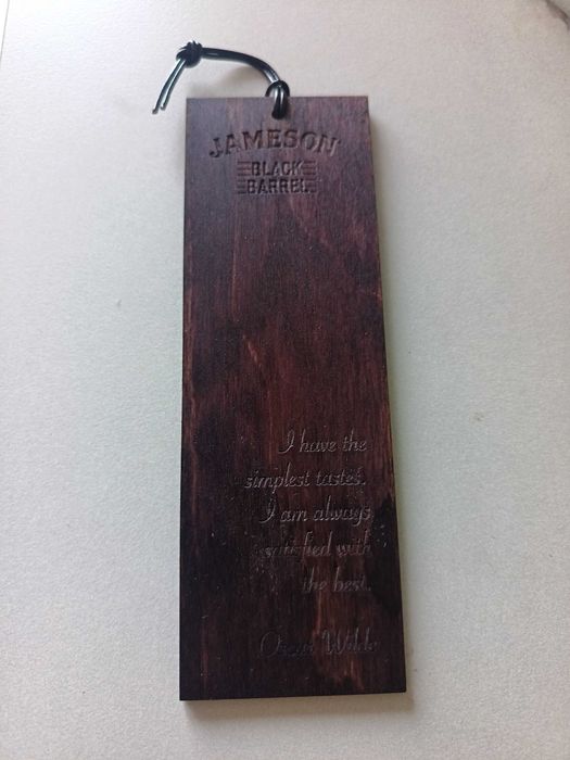 Продавам разделител на страници за книги JAMESON