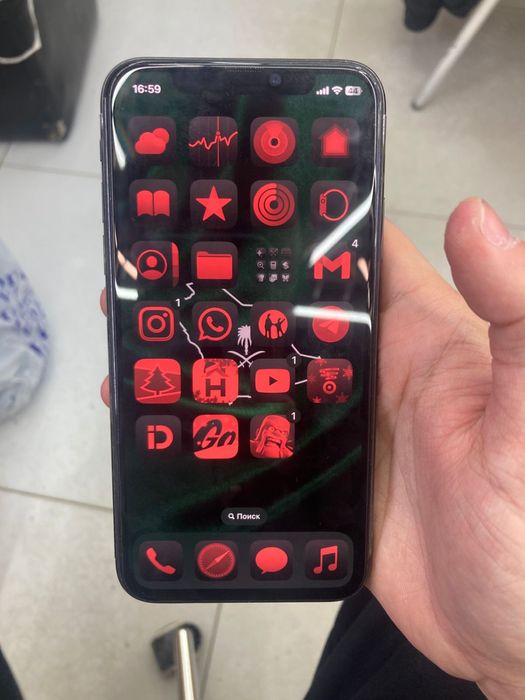 Срочно айфон xs