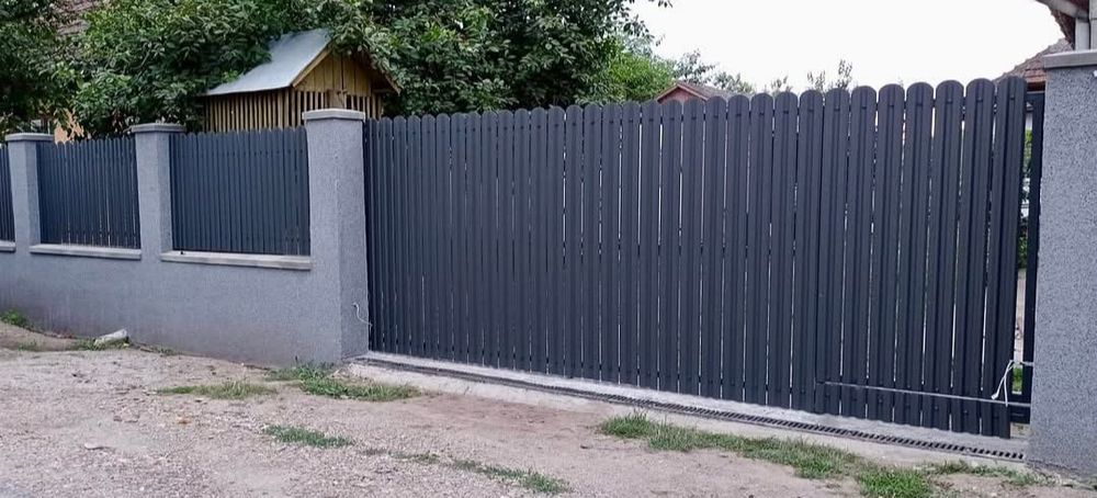 Garduri și porți la comanda clientului