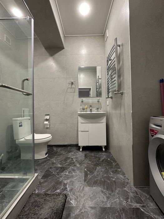 Сдаётся 3 комнатна на максима горького