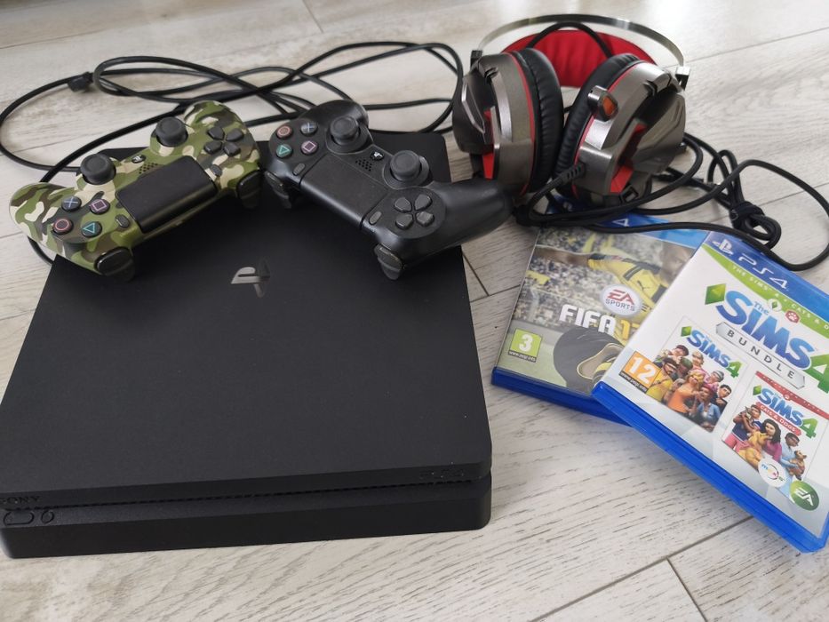 Consolă Ps 4 slim 512gb