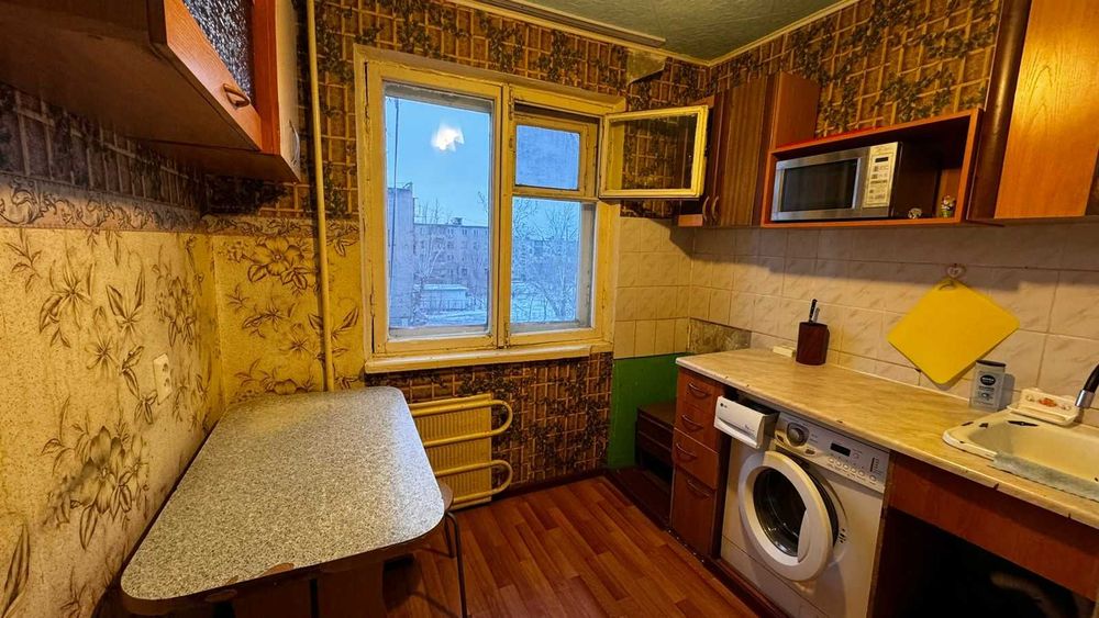 Продам 3-х комн. ул. Донентаева, 40 (рассрочка)