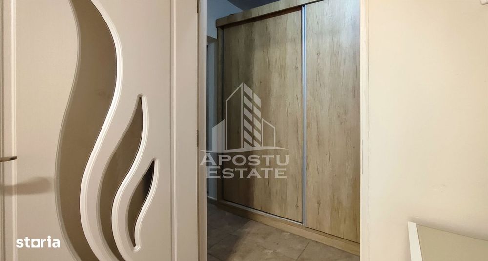 Apartament 4 camere, centrala proprie, zona Miorita