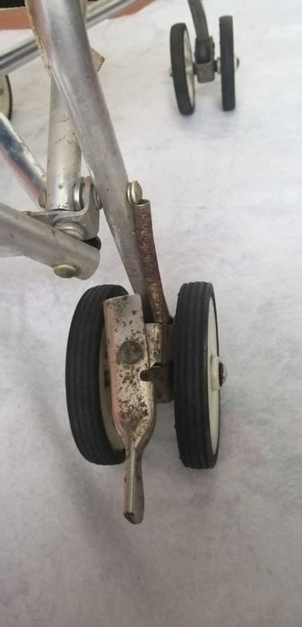 Продам детскую коляску