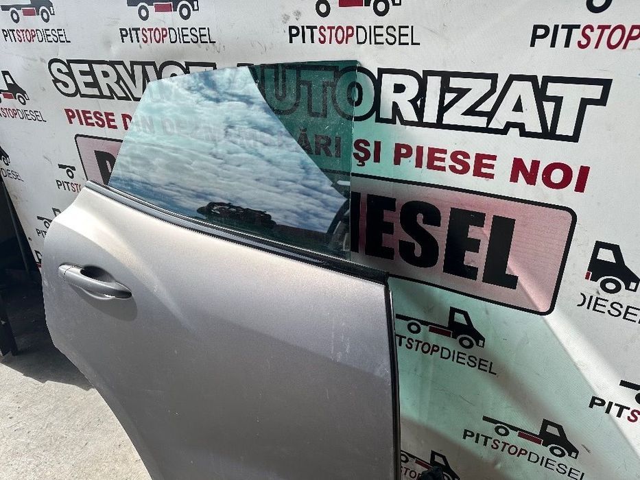 usa dreapta spate maserati levante q4 2016 2017 2018 2019 gri