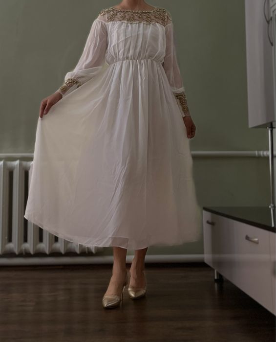 Вечерние платья