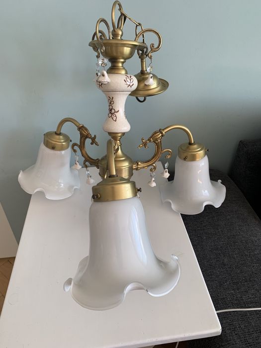 Полилей в Art Nouveau стил