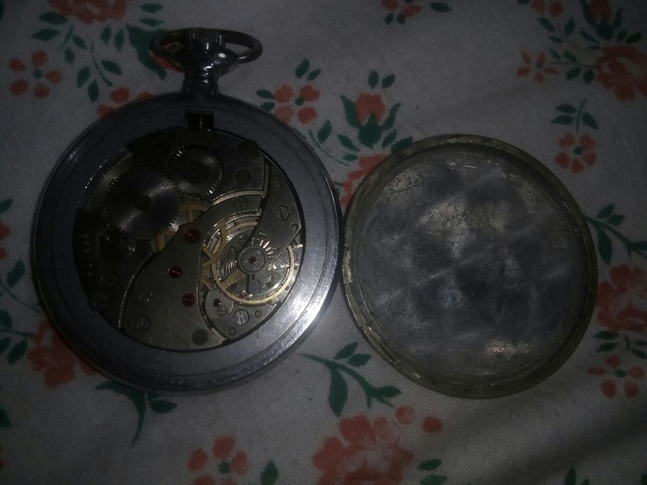 Часы карманные "Молния" раритет СССР .
