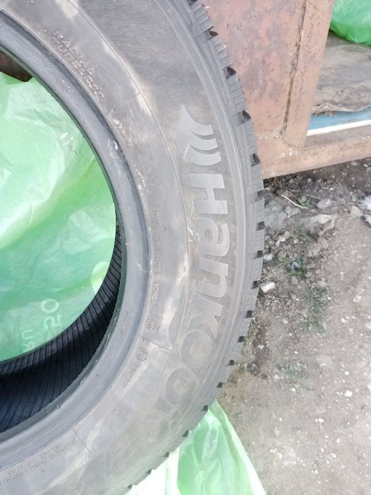 Шины Hankook  215/65/16