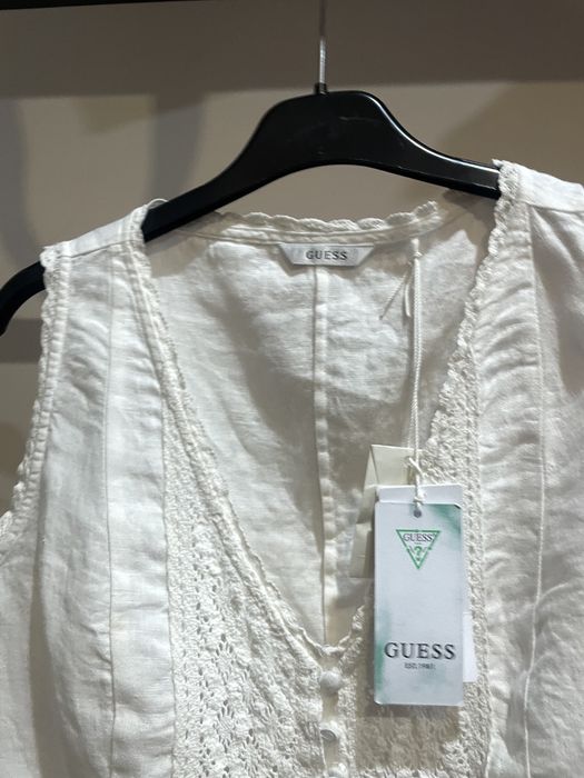Ленен топ Guess