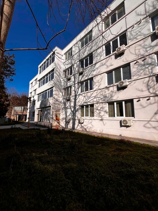 De închiriat studio pe perioada universitară