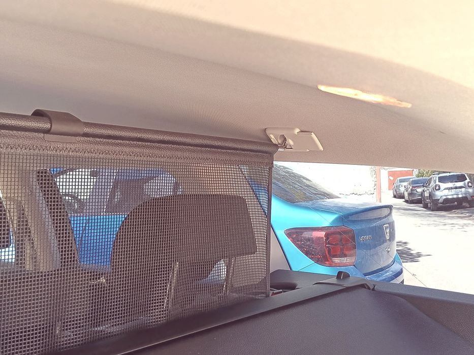 Rulou + plasă despărțitoare portbagaj VW Passat B6 / B7