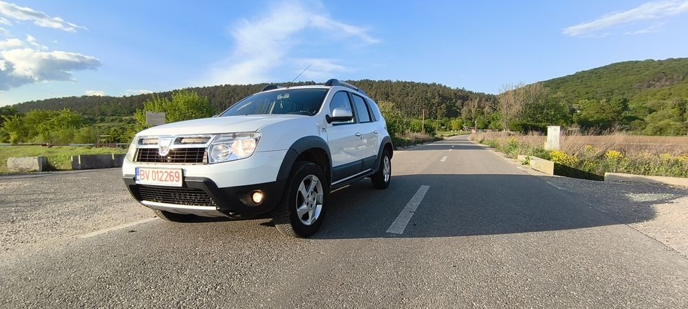 Dacia Duster 1.6 Benzina  2012