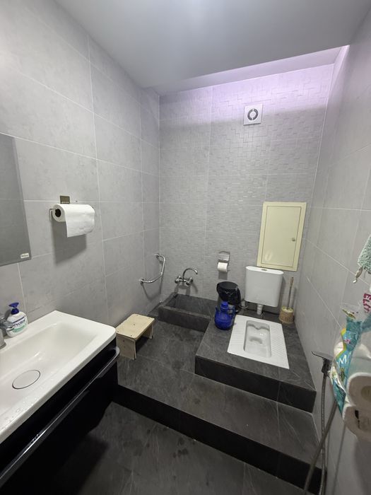 Продаю Своя Hi-Tech Office Себзор Korzinka.uz Вдоль Дороги 85м2.