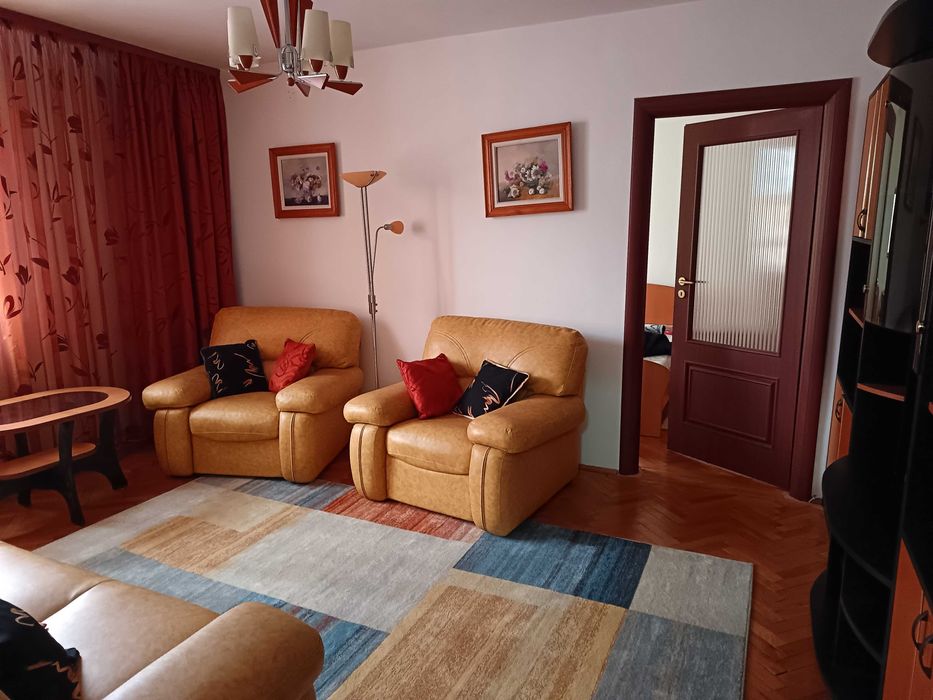 Inchiriez apartament doua camere ultracentral, langa Mateo