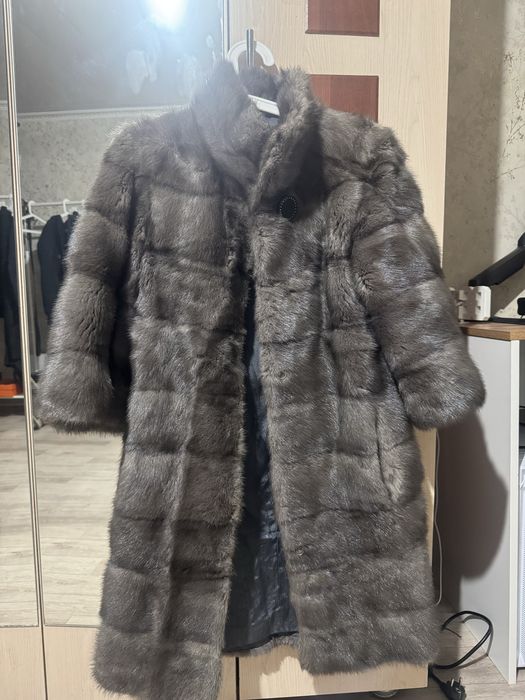 Продам шубу норковую