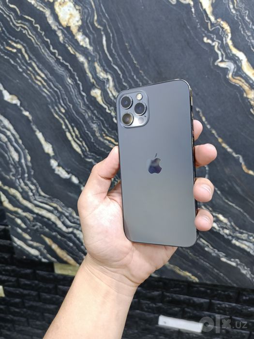 iPhone 12 pro 128/69%