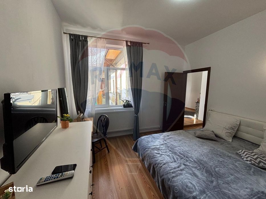 Cișmigiu – Știrbei Vodă | 3 camere, 72 mp, curte comună, pod înalt
