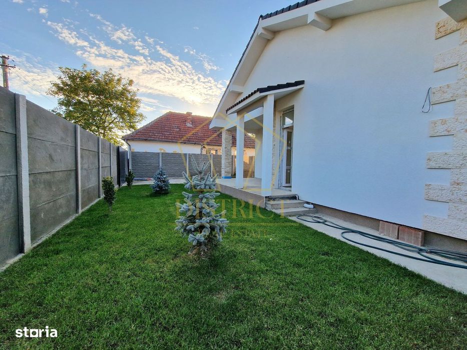 Duplex modern cu 3 camere | Bucovat