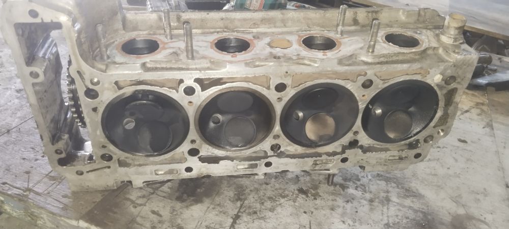 Гбц от мерс 124 м102 2.0литр