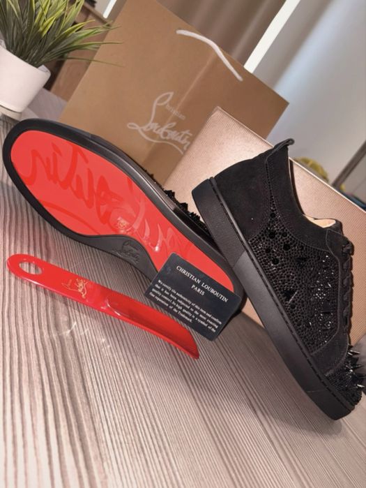 papuci loubutin barbati