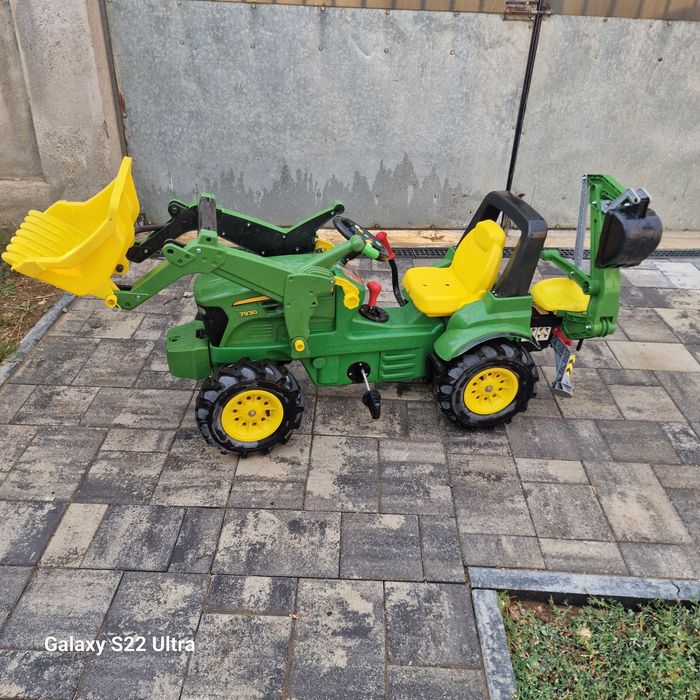 tractor pentru copii 3-10 ani John Deere 7930 Rolly Toys cu pedale si