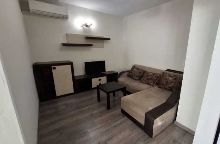 Дава се под наем Тристаен апартамент в София, Център - 85 кв.м за 663 € - Снимка #4