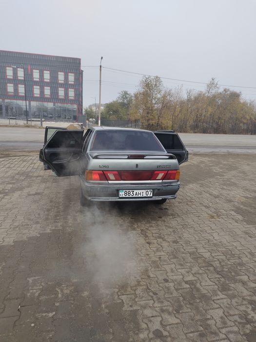 Продам машина 2115