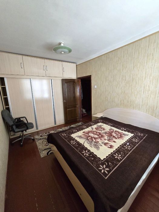 Аренда 2/2/4 Рисовый базар улица Мухтара Ашрафий срочно 2 хонали