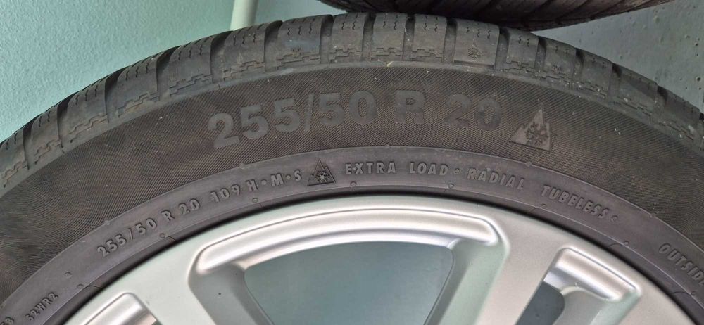 4 anvelope iarna MS 255-50-20 f.bune continental an 2020