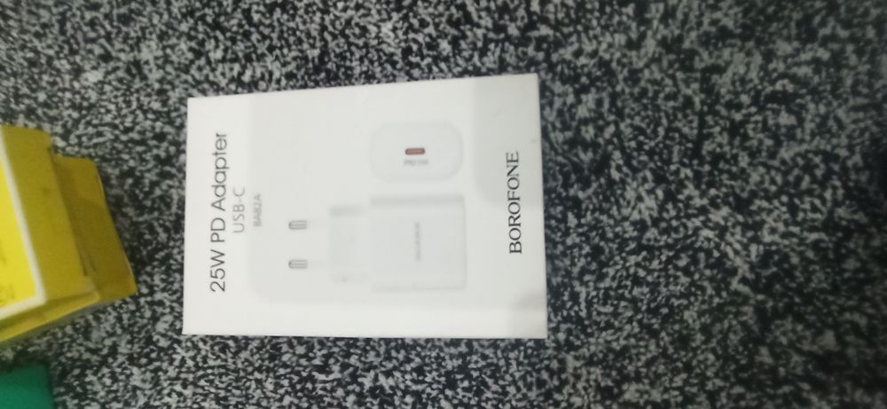 Aksesuarla sotiladi arzon narxlada Hammasi sifatli tovarla