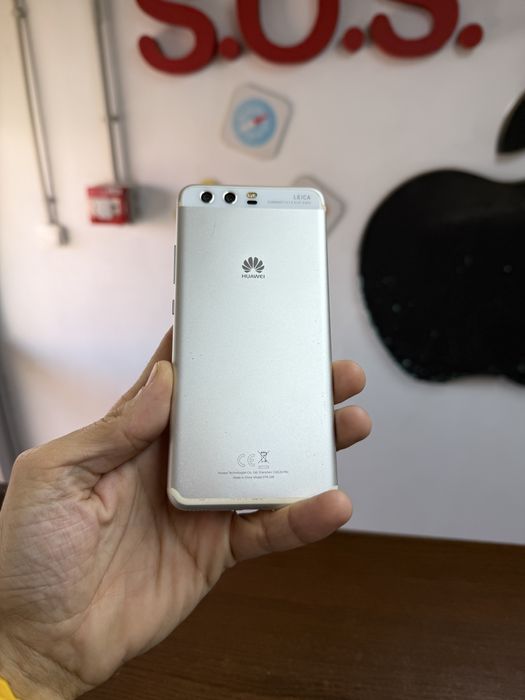 Vand Huawei P10 Silver