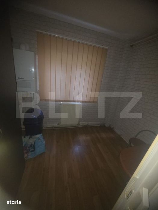 Apartament cu 3 camere, 64 mp, Obcini, pretabil sediu firma.