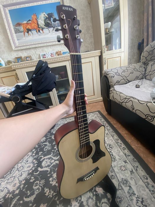Акустическая гитара ANFAN