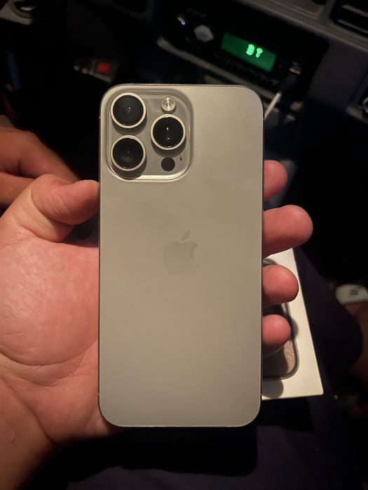 iPhone 15 pro max 256GB