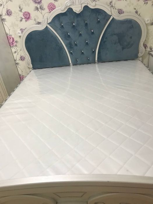 Asalomalekom CONFY mebildan arson va sfat ham yomon bolmagan mebilar .