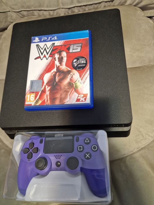 PlayStation 4 slim
