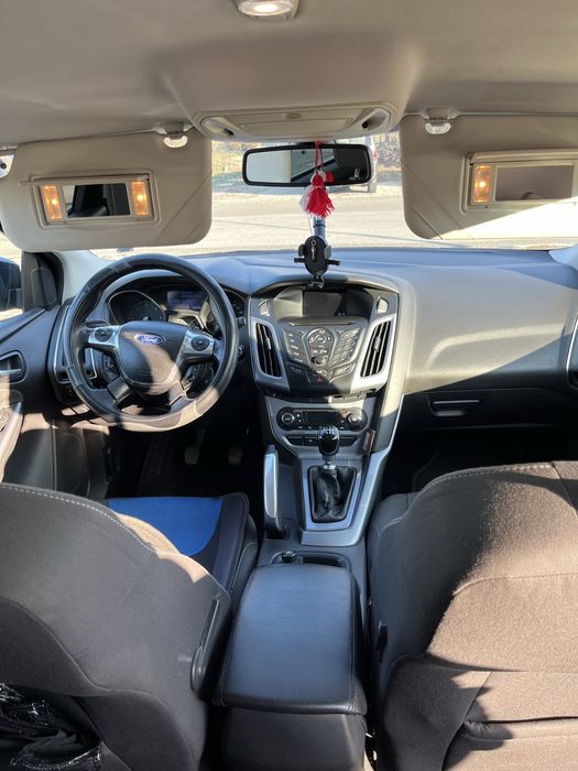 Продавам Ford focus