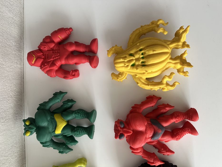 Brawlers Разтегливи играчки  Battlestar