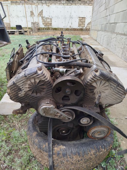 Продам двигатель