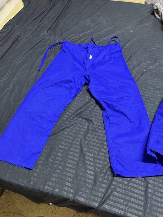 Кимано на мальчика лет 11-13