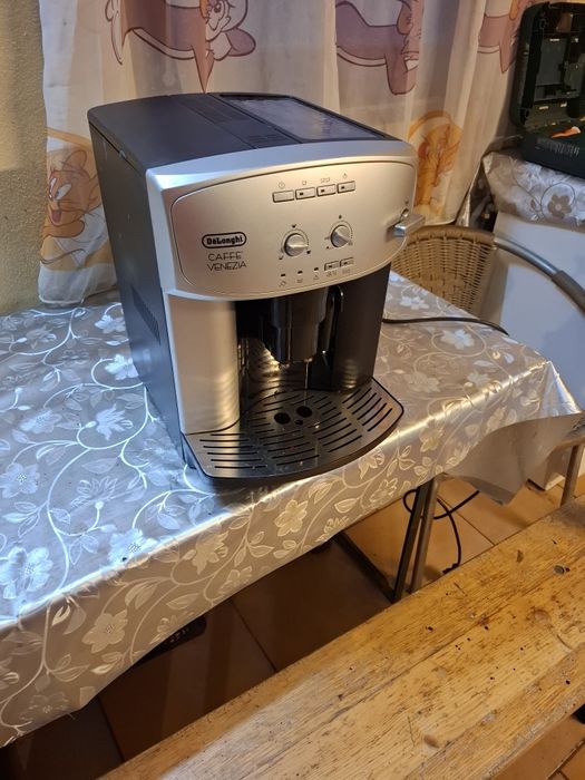 Expresor Delonghi caffe venetia defect.