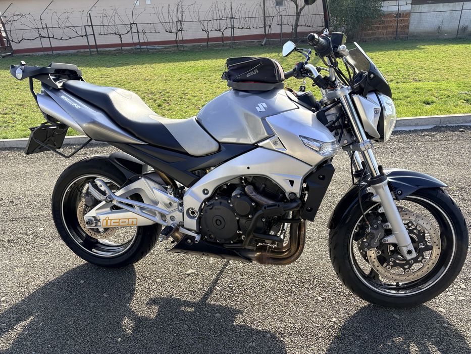 Suzuki gsr 600 2600 euro 98 cp