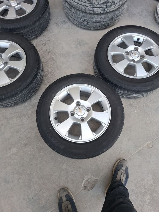 Jentra arginal saka diska balon ayirboshlash bor