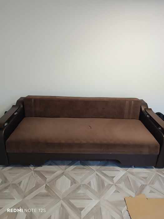 Vand canapea extensibila!