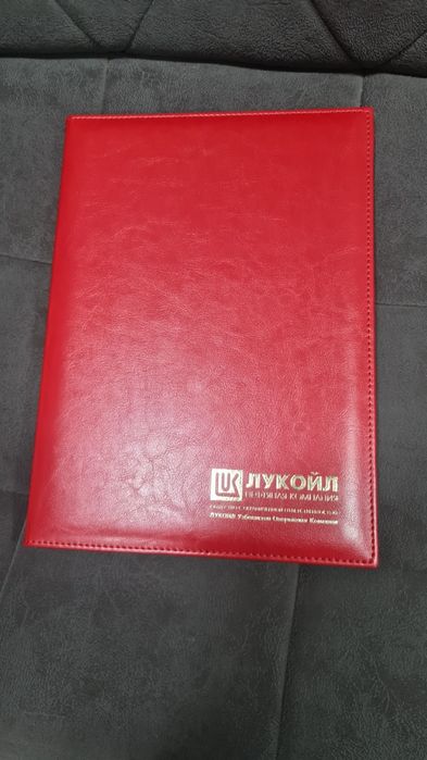 Тиснение на материале заказщика картон, кож заменитель, натур кожа