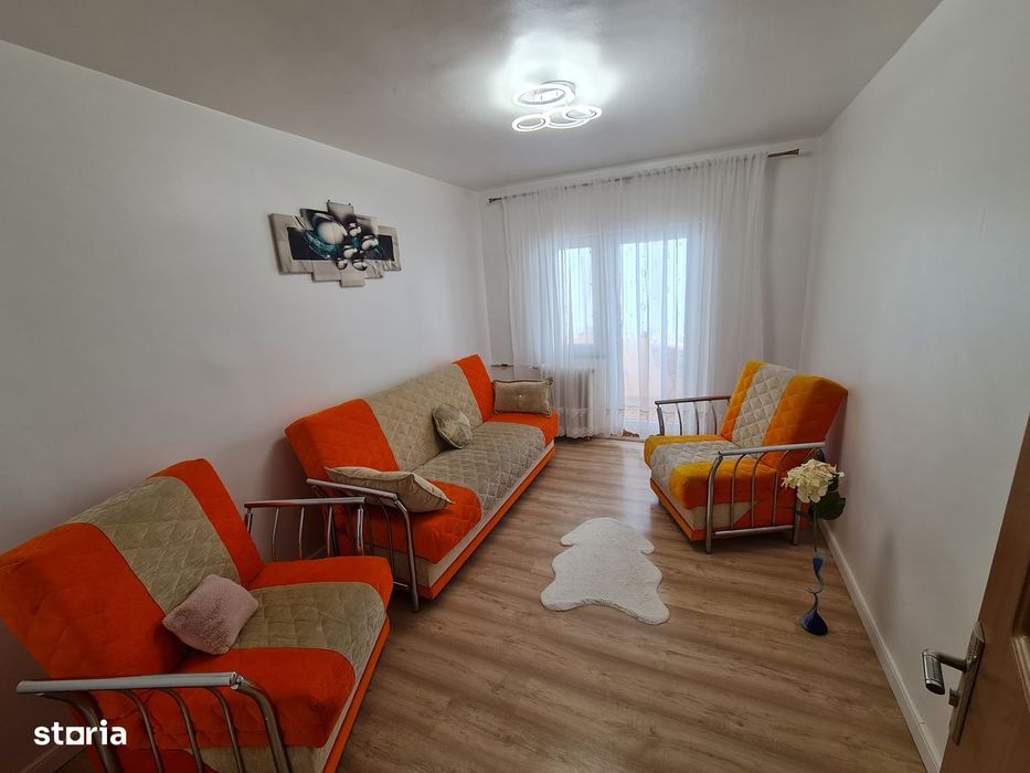 Vand apartament 5 camere Micalaca Str Abrud,2b.Decomandat,Spatios100mp