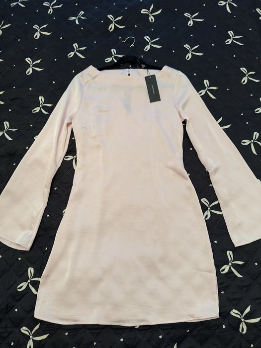 Бледо розова Рокля Vero Moda