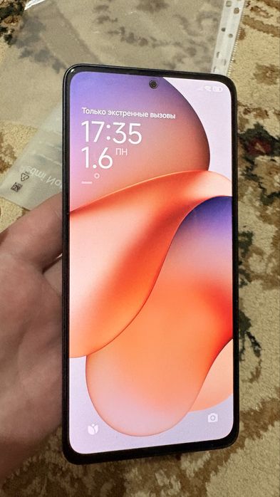 Продам Redmi Note 13 в идиальном состоянии.